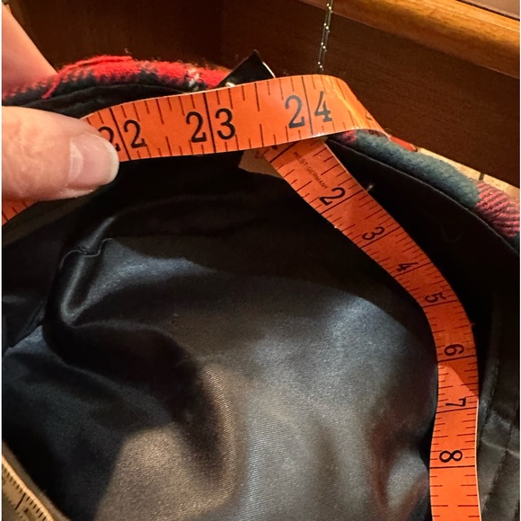 🌟2xHP🌟VTG 1970s-80s Red & Green Wool Tartan Plaid Newsboy Cap L - Picture 10 of 10